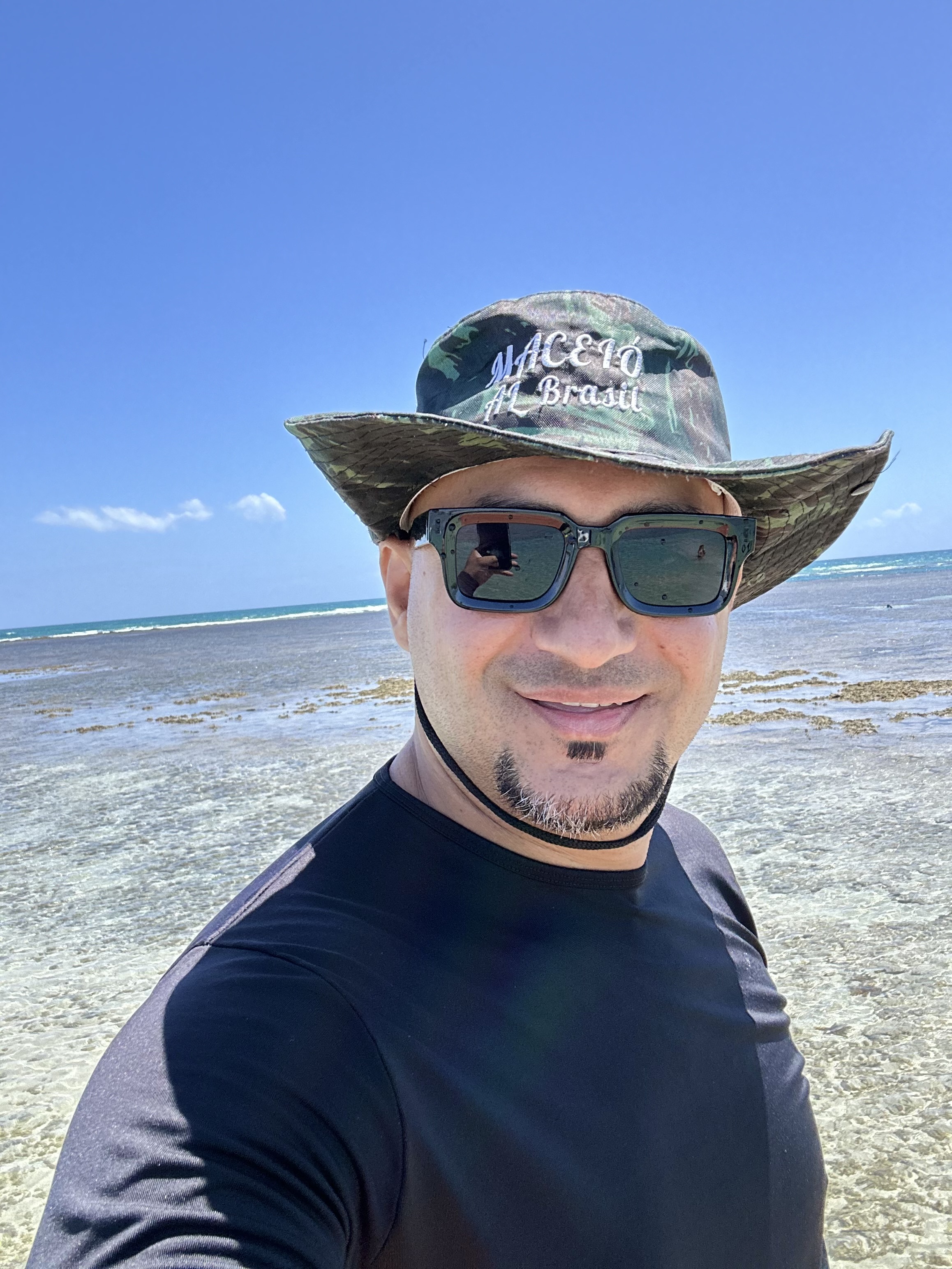 Foto de ELTON DOS SANTOS CARVALHO