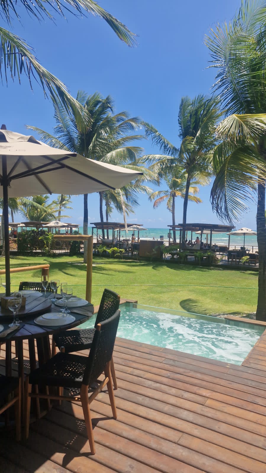 Day Use Hibiscus Beach club