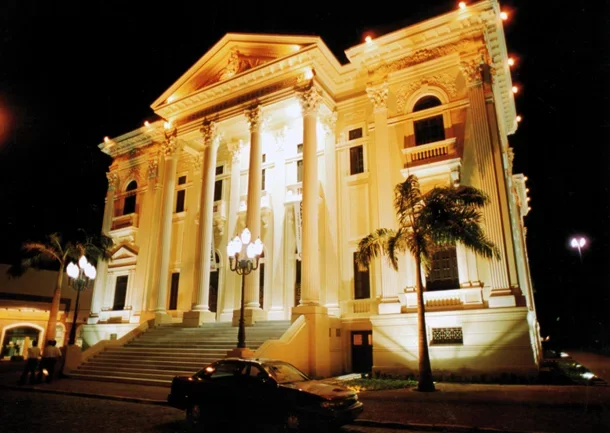 CITY TOUR MACEIÓ